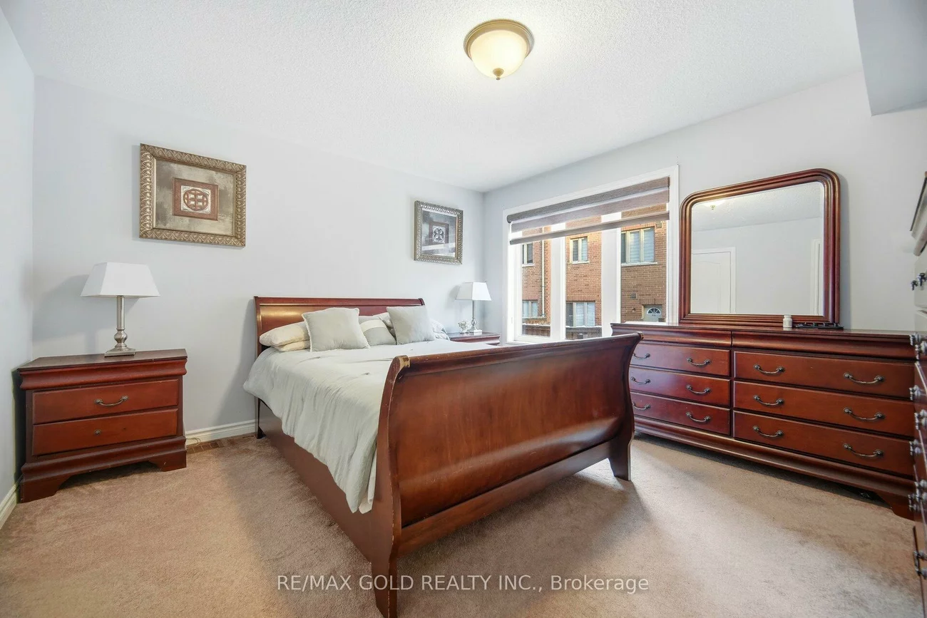 31, Kayak, Heart Lake East, Brampton