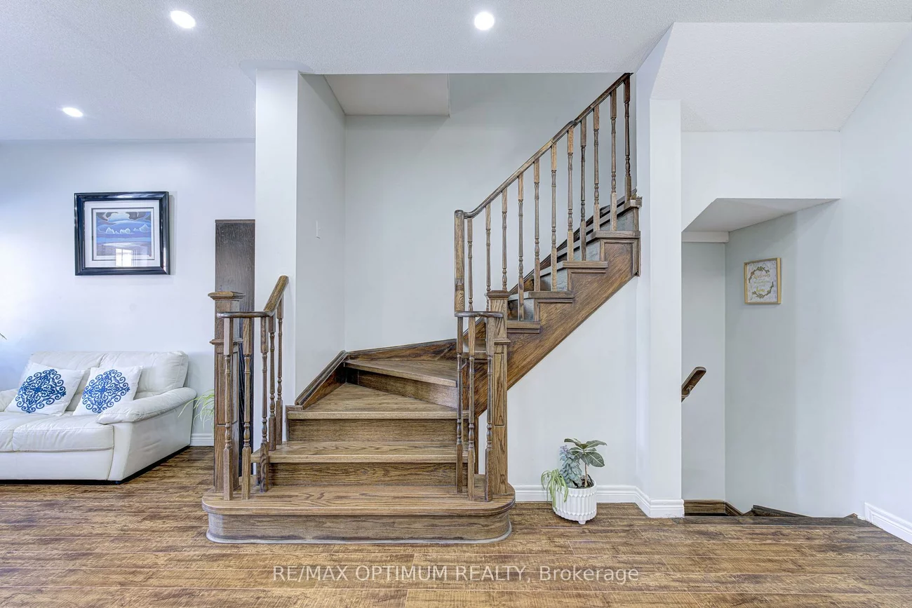 12, Gatlin, Bram West, Brampton