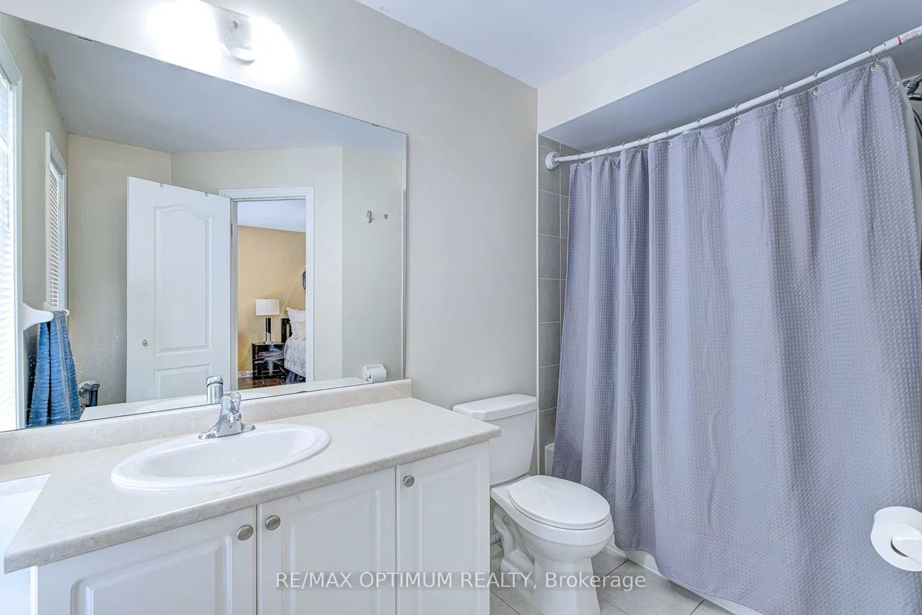 12, Gatlin, Bram West, Brampton