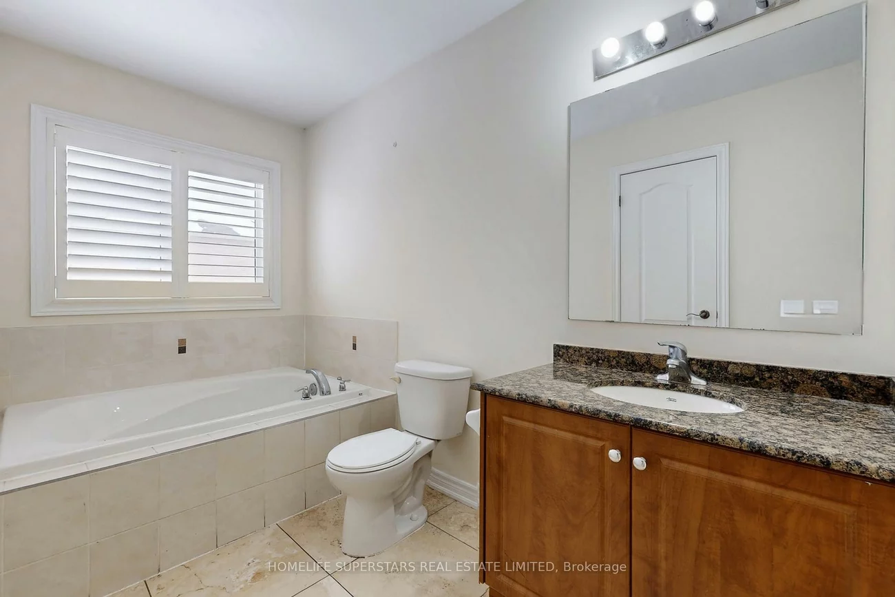 60, Ebury, Credit Valley, Brampton