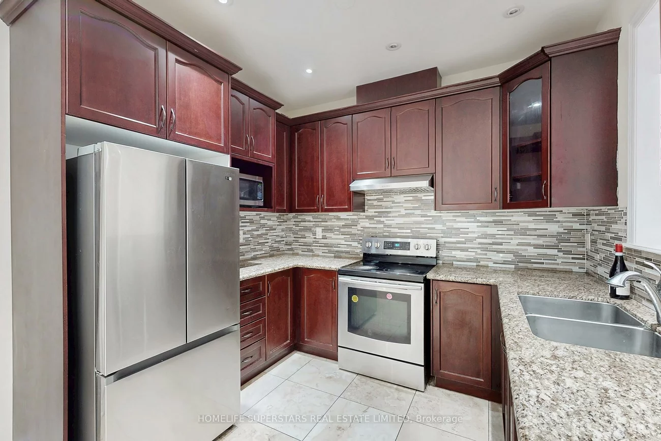 60, Ebury, Credit Valley, Brampton