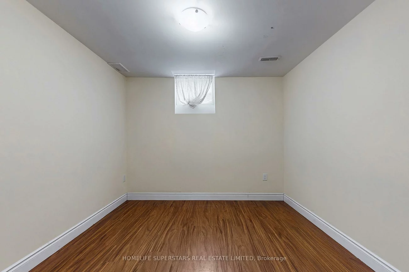 60, Ebury, Credit Valley, Brampton