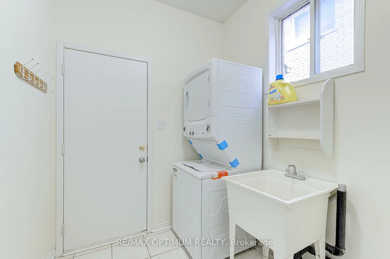 13, Ribbon, Sandringham-Wellington, Brampton