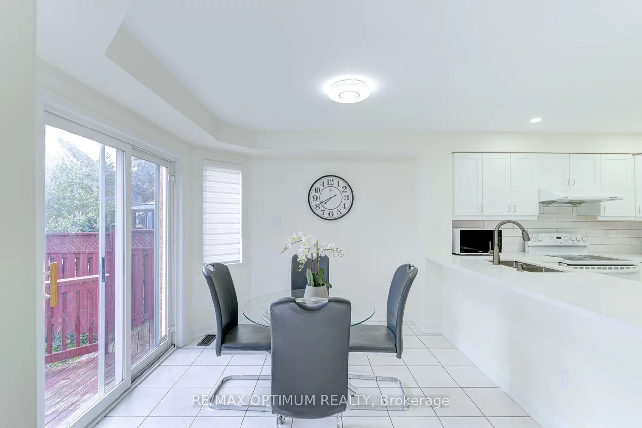 13, Ribbon, Sandringham-Wellington, Brampton