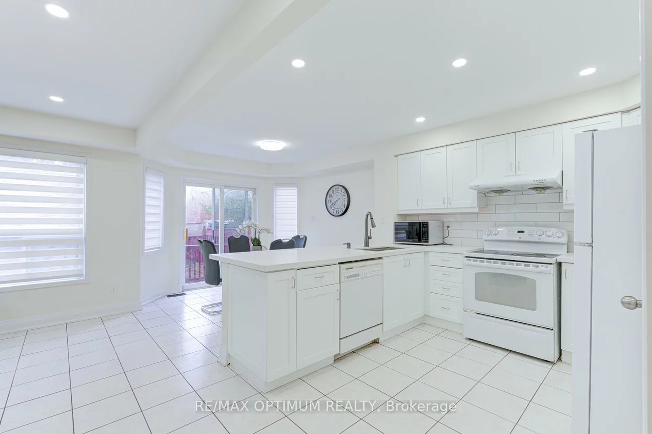 13, Ribbon, Sandringham-Wellington, Brampton