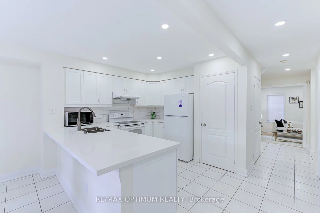 13, Ribbon, Sandringham-Wellington, Brampton