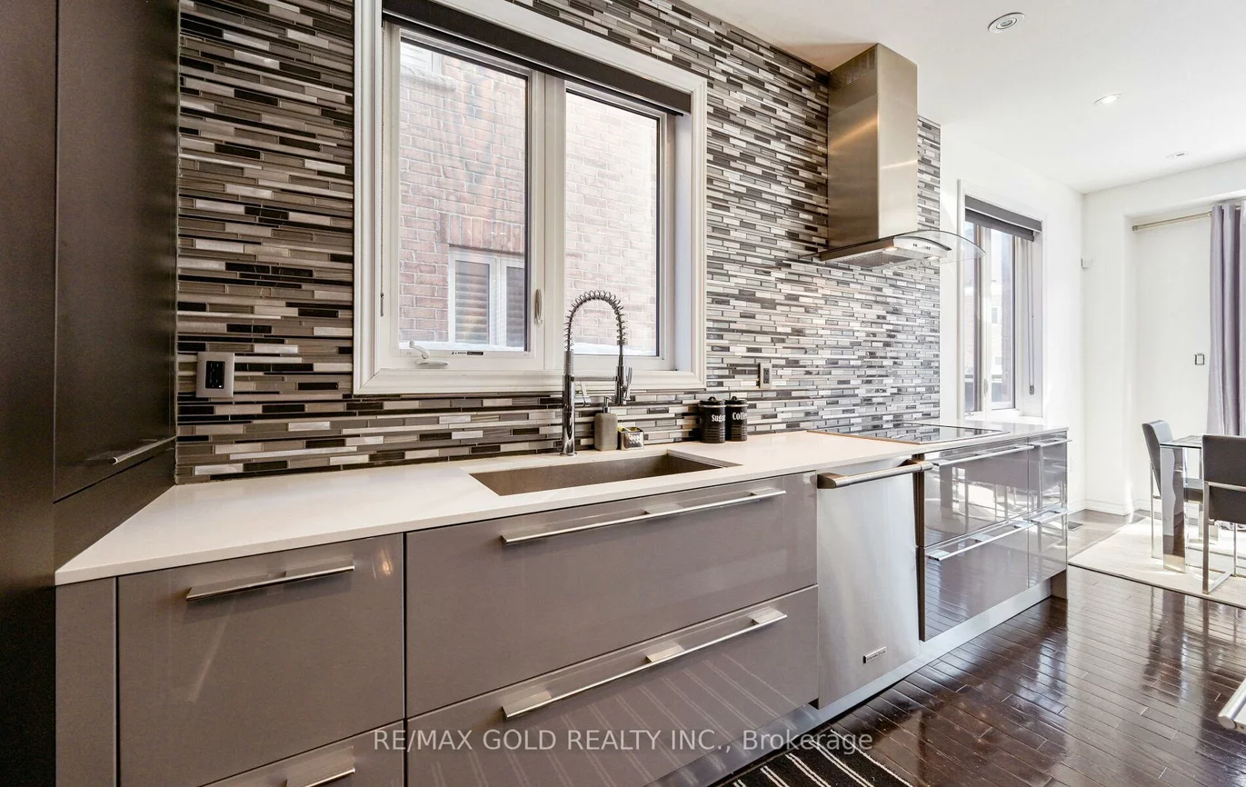 59, Kalmia, Credit Valley, Brampton