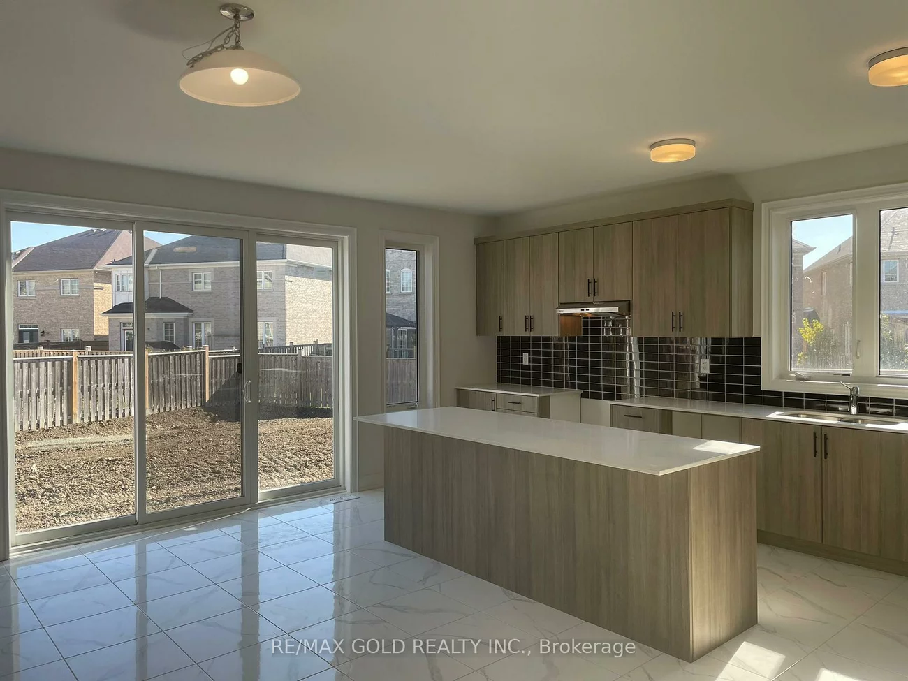 31, Dolomite, Bram East, Brampton