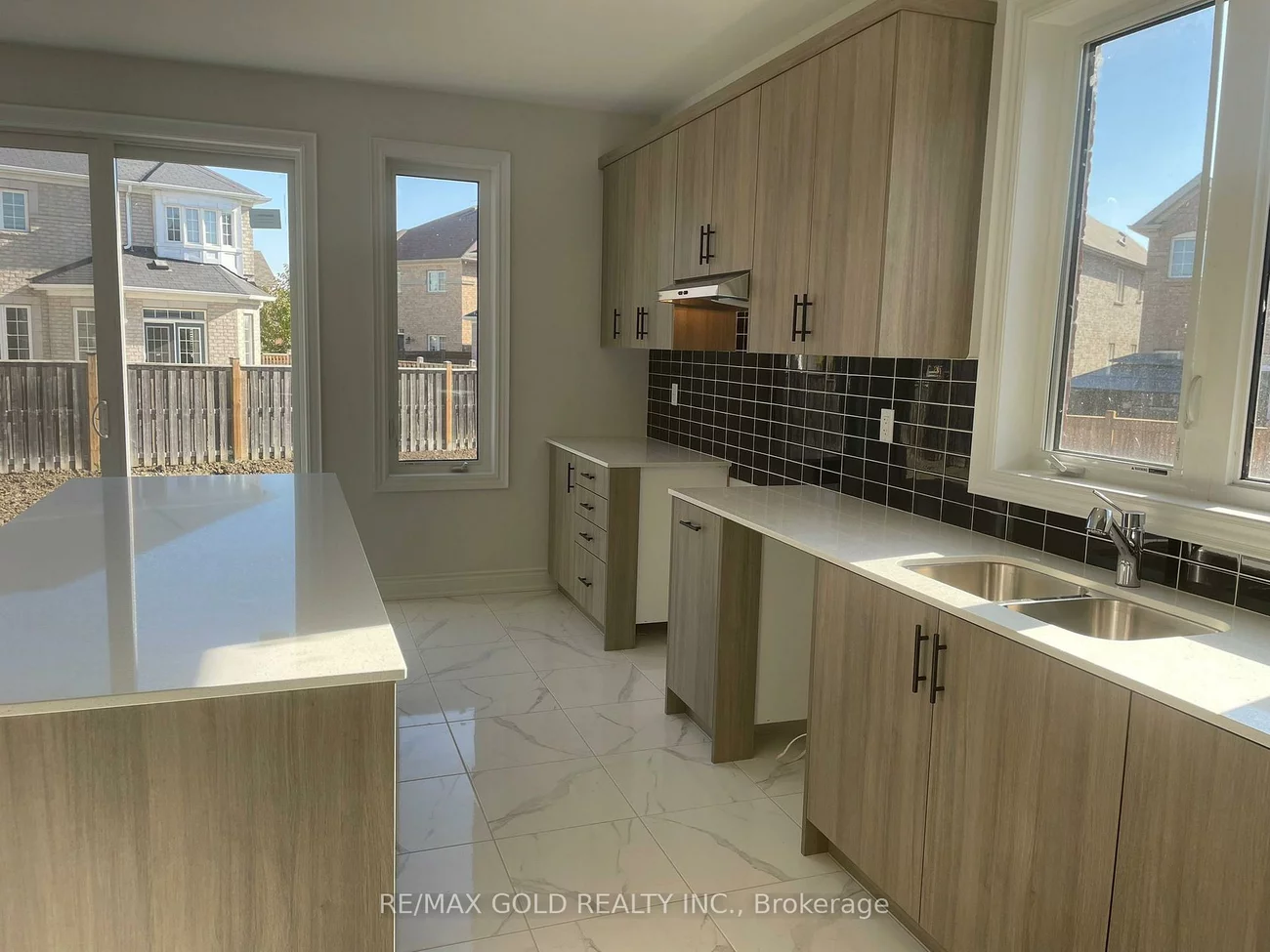 31, Dolomite, Bram East, Brampton