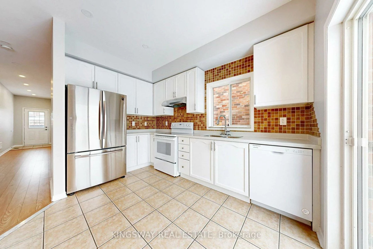 84, Abbotsbury, Credit Valley, Brampton