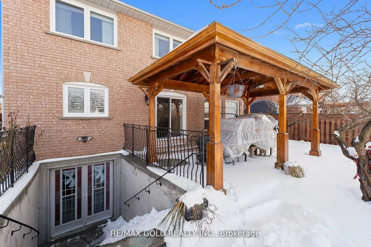 38, Mountainberry, Sandringham-Wellington, Brampton