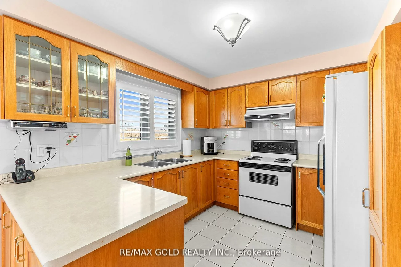 38, Mountainberry, Sandringham-Wellington, Brampton