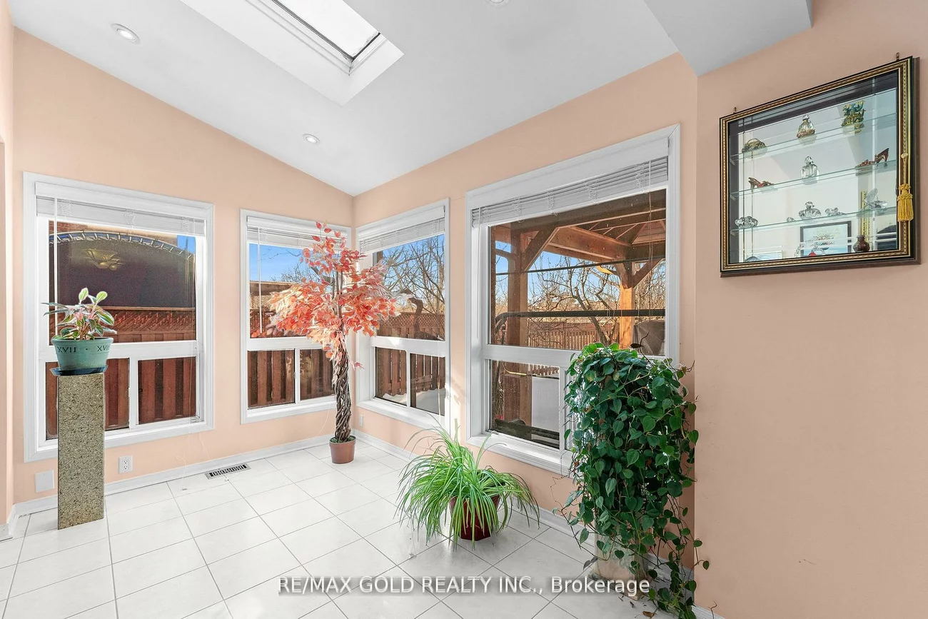 38, Mountainberry, Sandringham-Wellington, Brampton