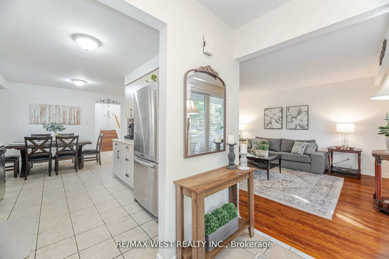 17, Malcolm, Central Park, Brampton