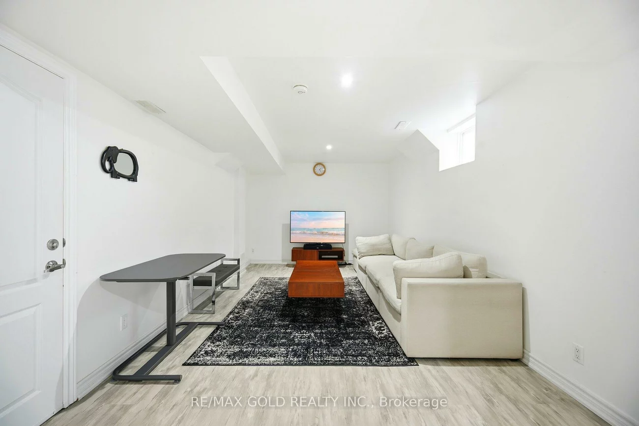 50, Long Meadow, Bram East, Brampton