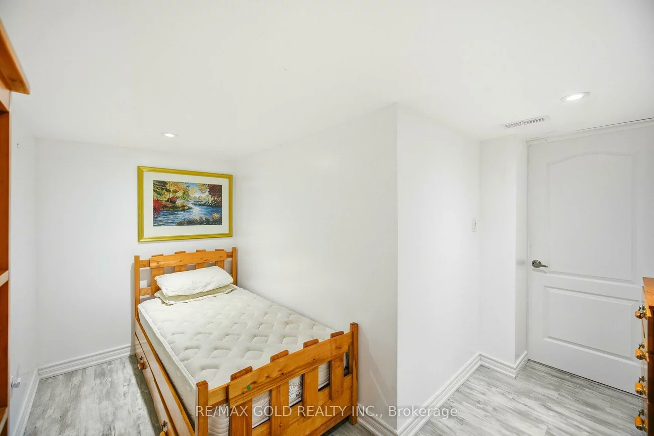 50, Long Meadow, Bram East, Brampton