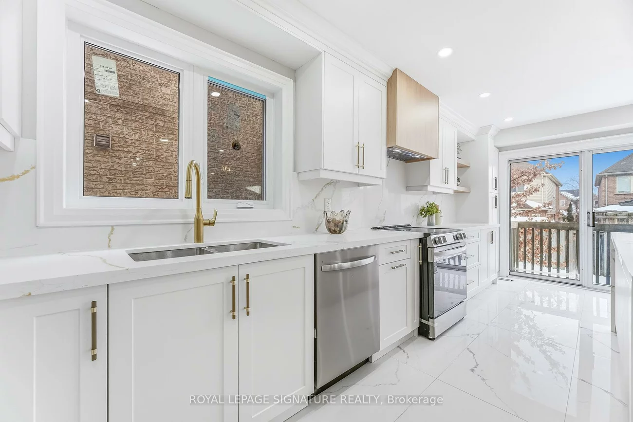 22, Rangeland, Sandringham-Wellington, Brampton