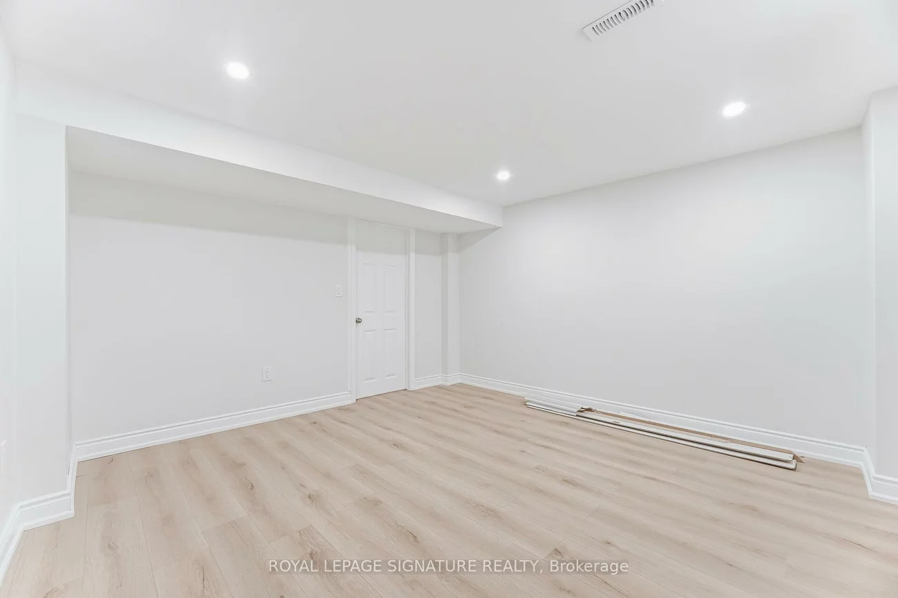 22, Rangeland, Sandringham-Wellington, Brampton