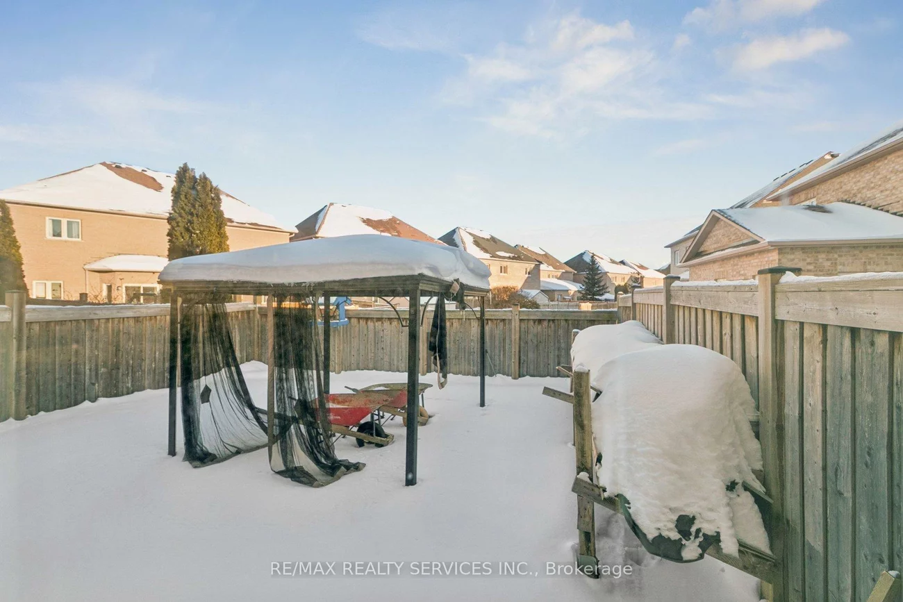 9, Beachville, Credit Valley, Brampton