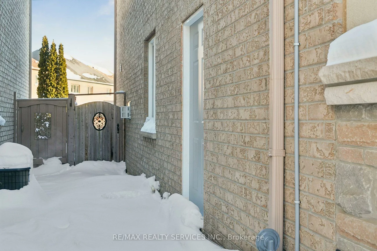 9, Beachville, Credit Valley, Brampton
