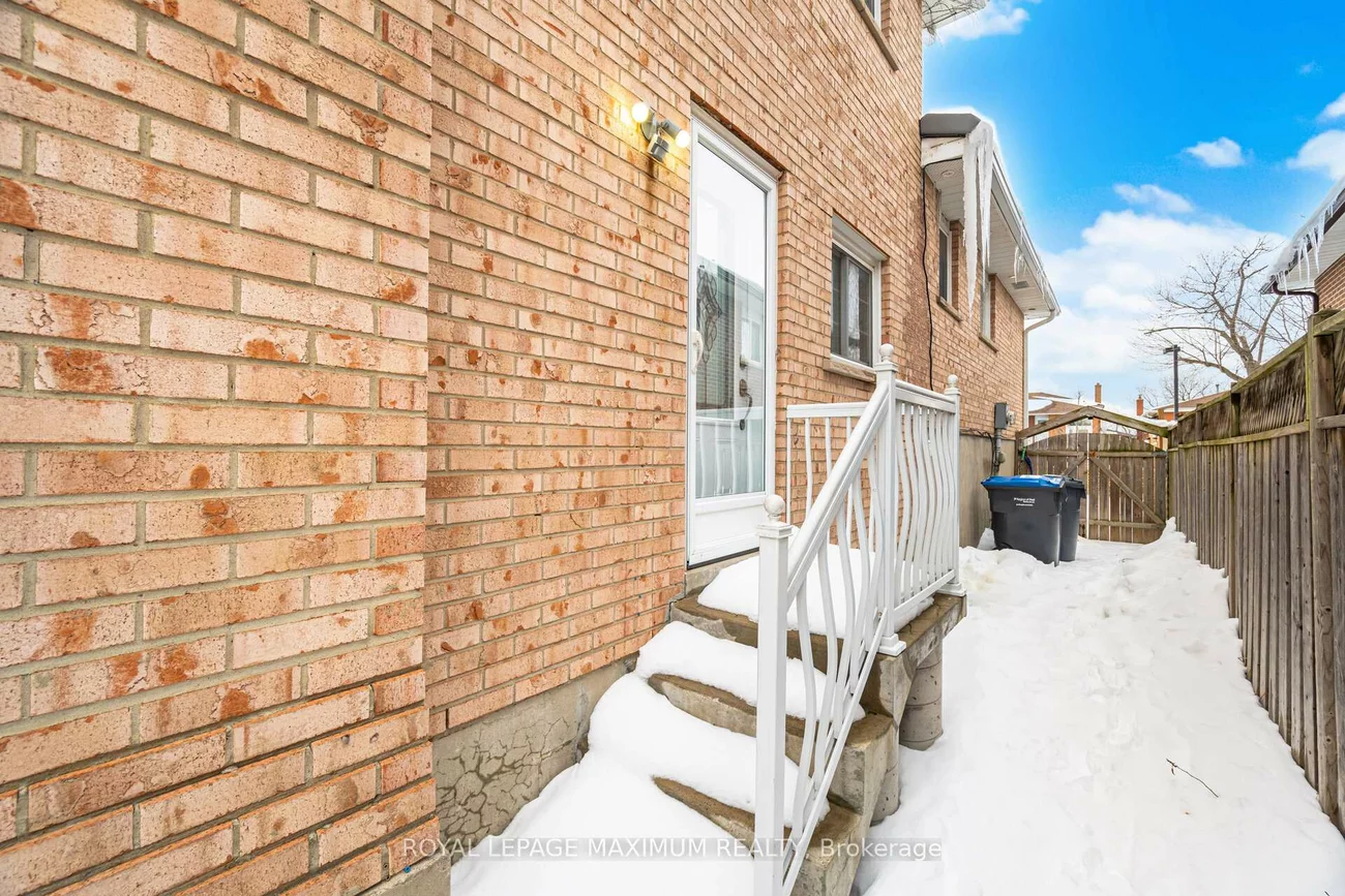 49, Jade, Northgate, Brampton