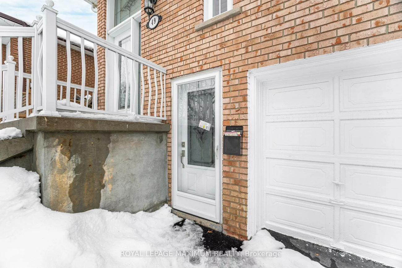 49, Jade, Northgate, Brampton