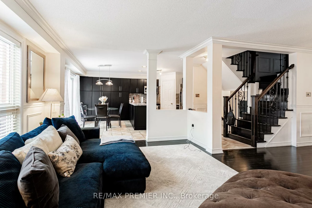 11, Four Seasons, Fletcher's Meadow, Brampton