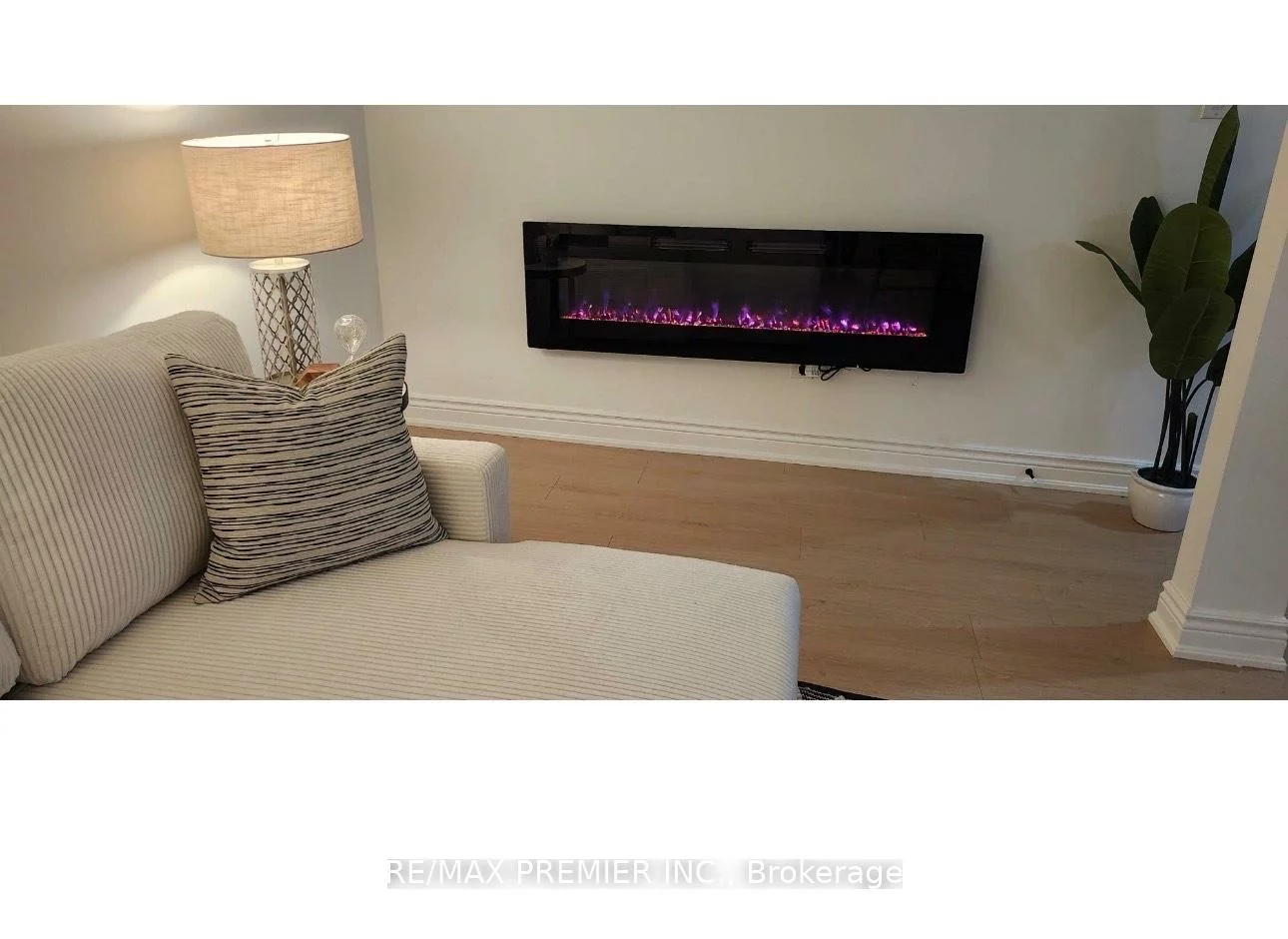 11, Four Seasons, Fletcher's Meadow, Brampton