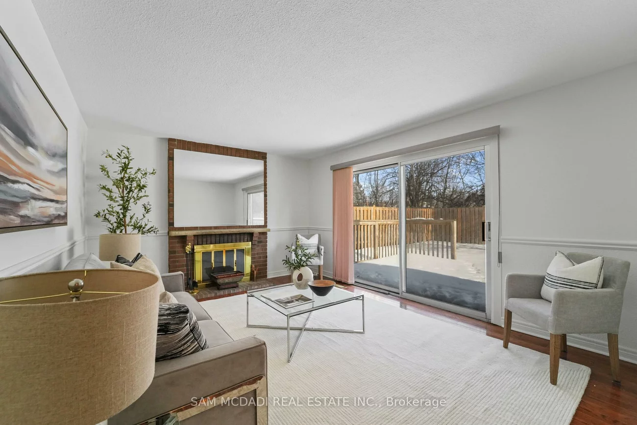 44, Madrid, Central Park, Brampton