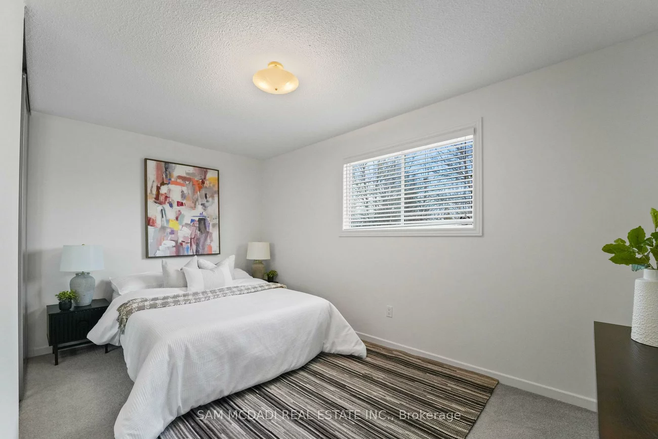 44, Madrid, Central Park, Brampton