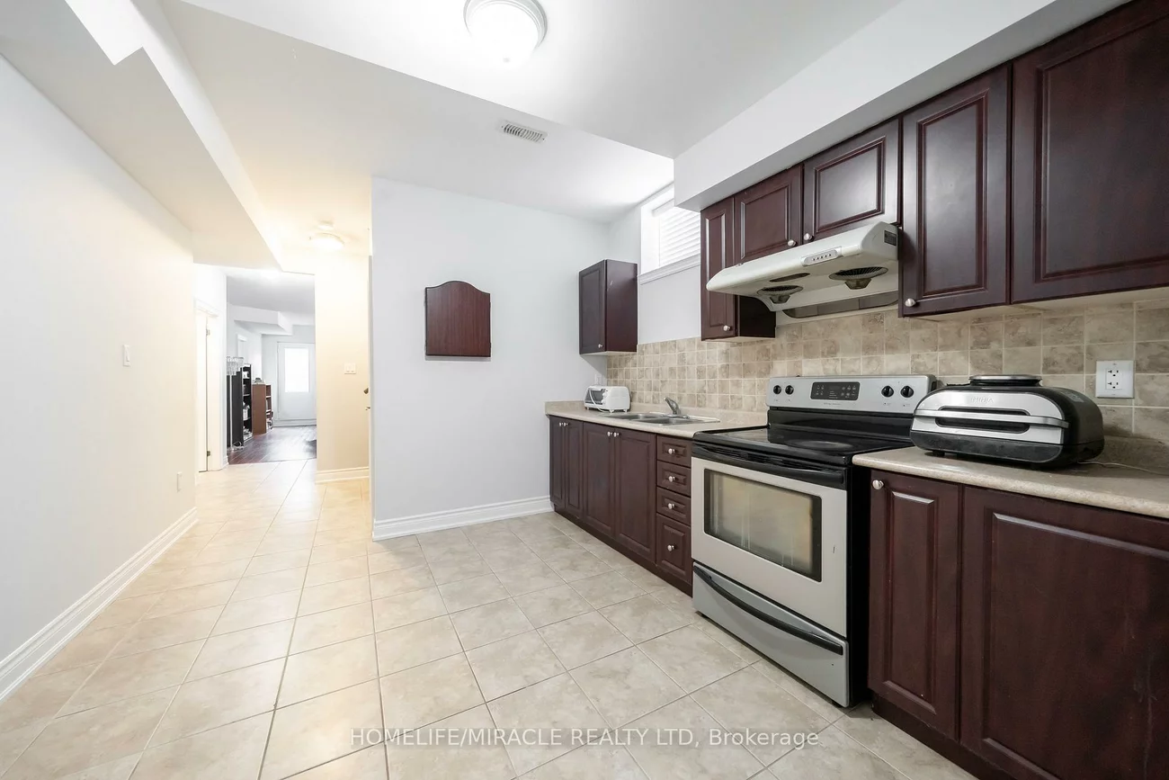 11, Noranda, Bram West, Brampton