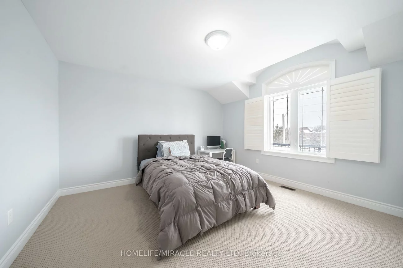 11, Noranda, Bram West, Brampton