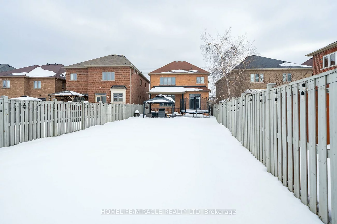 11, Noranda, Bram West, Brampton