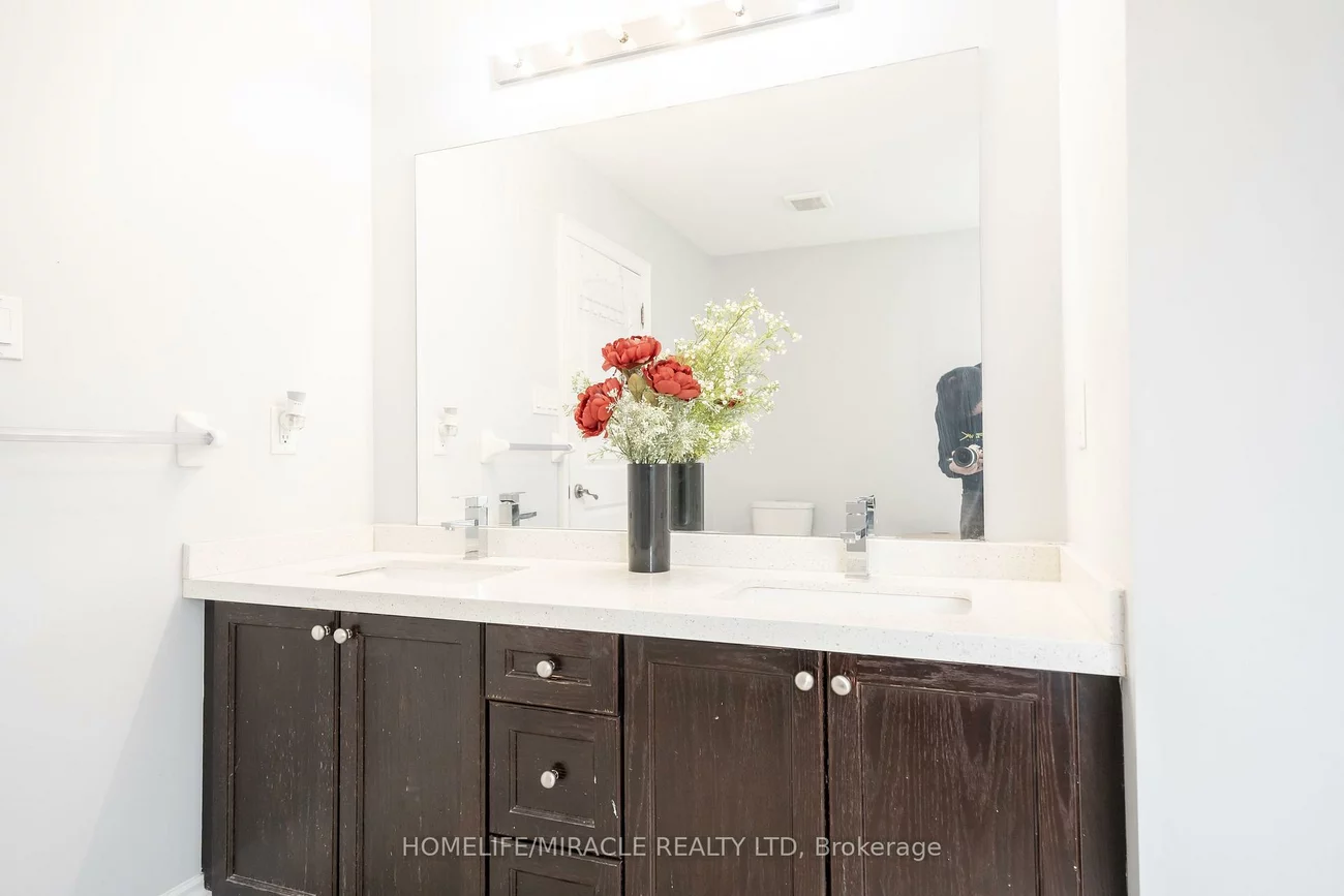 11, Noranda, Bram West, Brampton