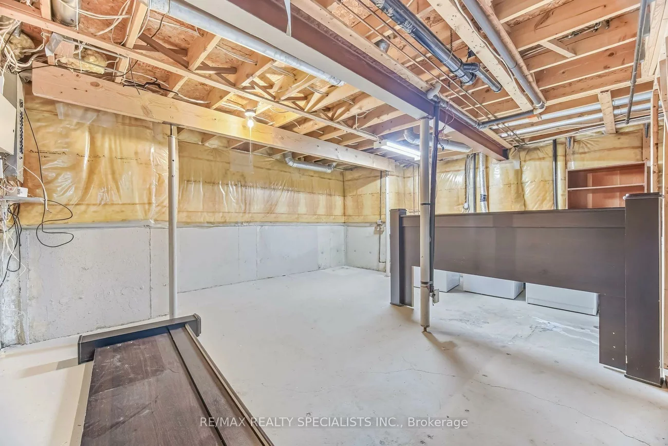 3, Mullis, Fletcher's West, Brampton