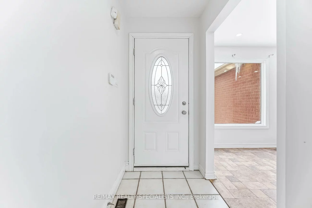 3, Mullis, Fletcher's West, Brampton