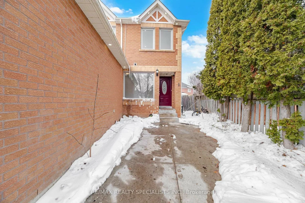 3, Mullis, Fletcher's West, Brampton