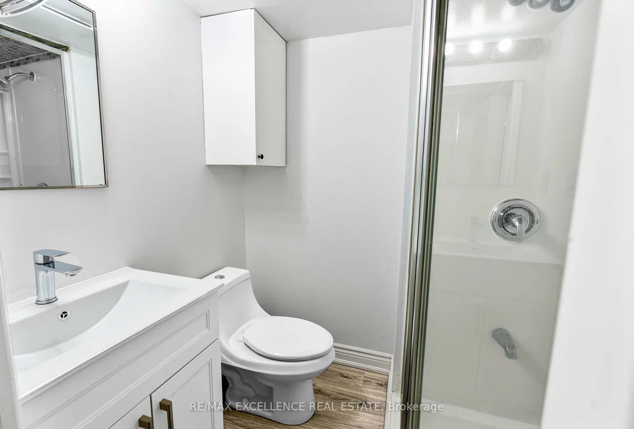 24, Saint Tropez, Fletcher's Creek South, Brampton