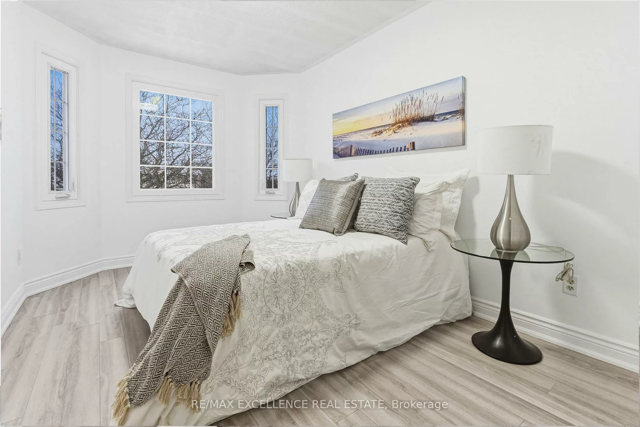 24, Saint Tropez, Fletcher's Creek South, Brampton