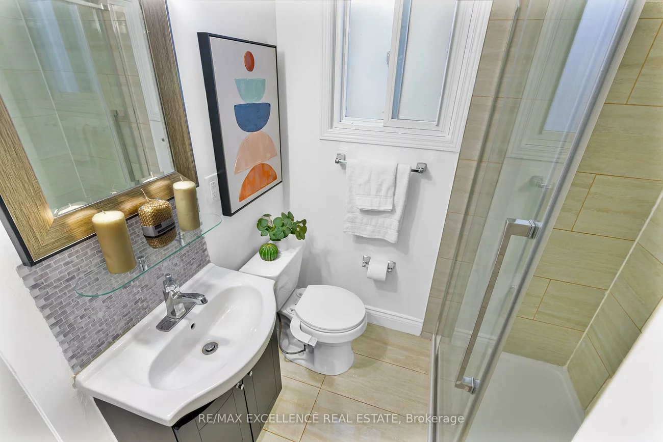 24, Saint Tropez, Fletcher's Creek South, Brampton