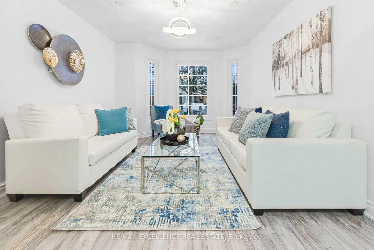 24, Saint Tropez, Fletcher's Creek South, Brampton