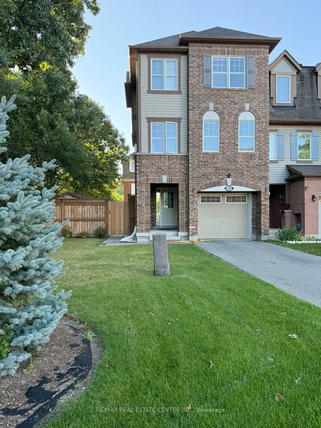 28, Colonel Frank Ching, Fletcher's West, Brampton