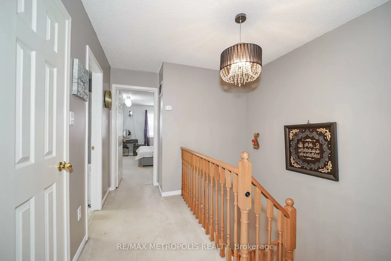 30, Todmorden, Northwest Sandalwood Parkway, Brampton