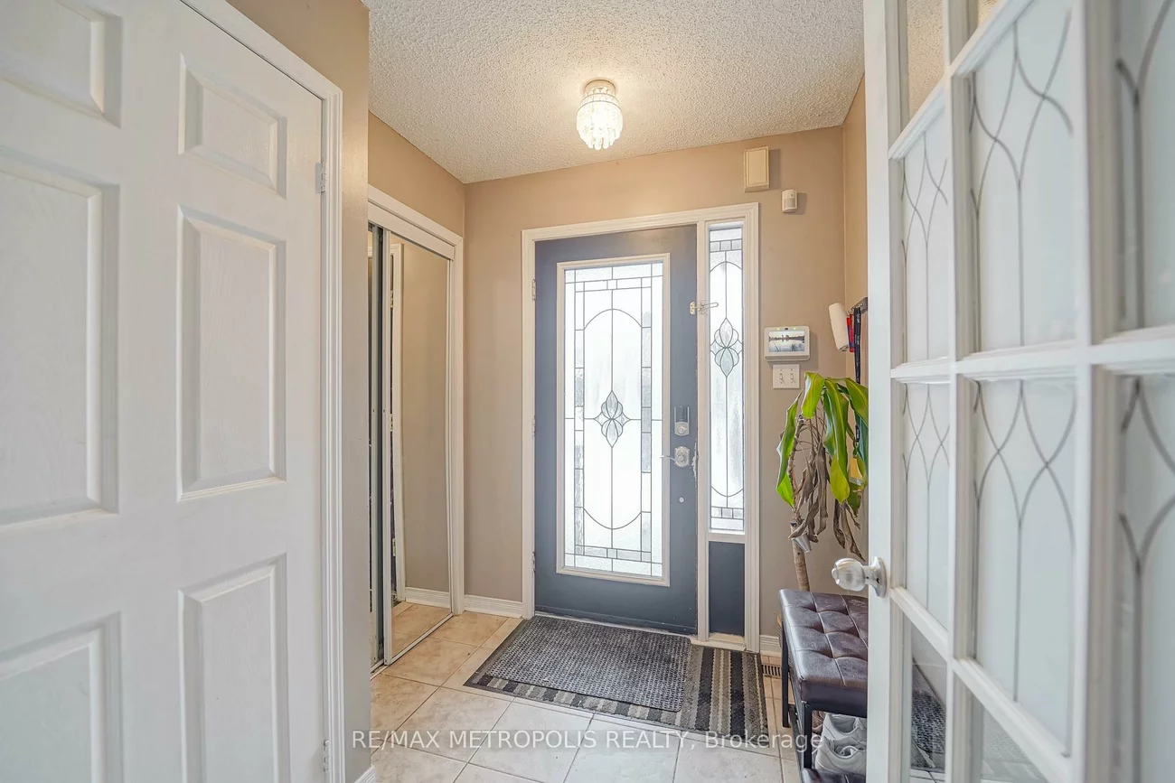30, Todmorden, Northwest Sandalwood Parkway, Brampton