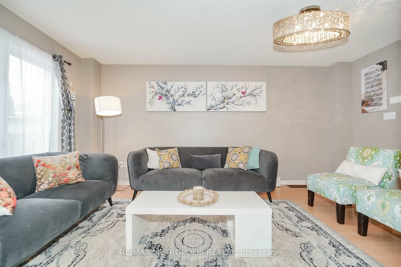 30, Todmorden, Northwest Sandalwood Parkway, Brampton