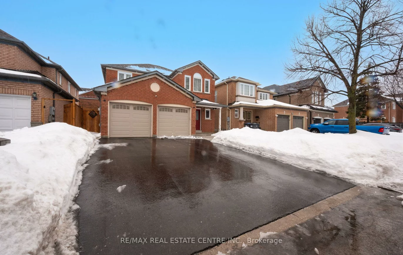 4, Sugarpine, Sandringham-Wellington, Brampton