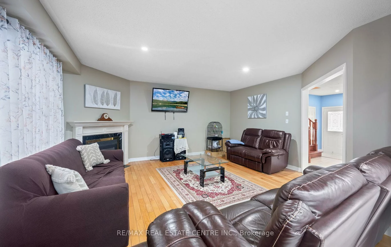 4, Sugarpine, Sandringham-Wellington, Brampton