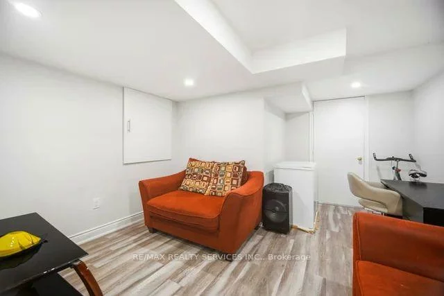 104, Begonia, Northwest Sandalwood Parkway, Brampton