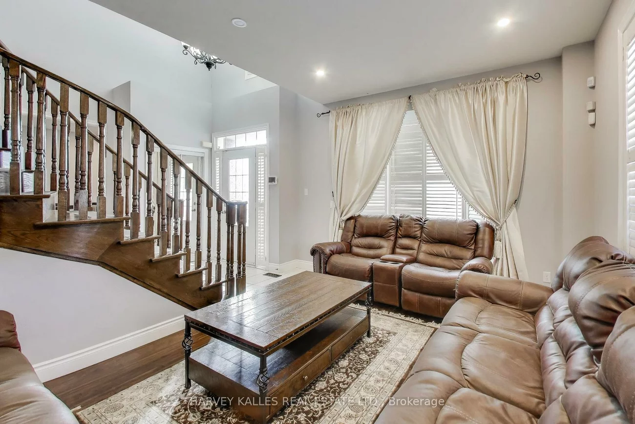 29, Ness, Bram West, Brampton