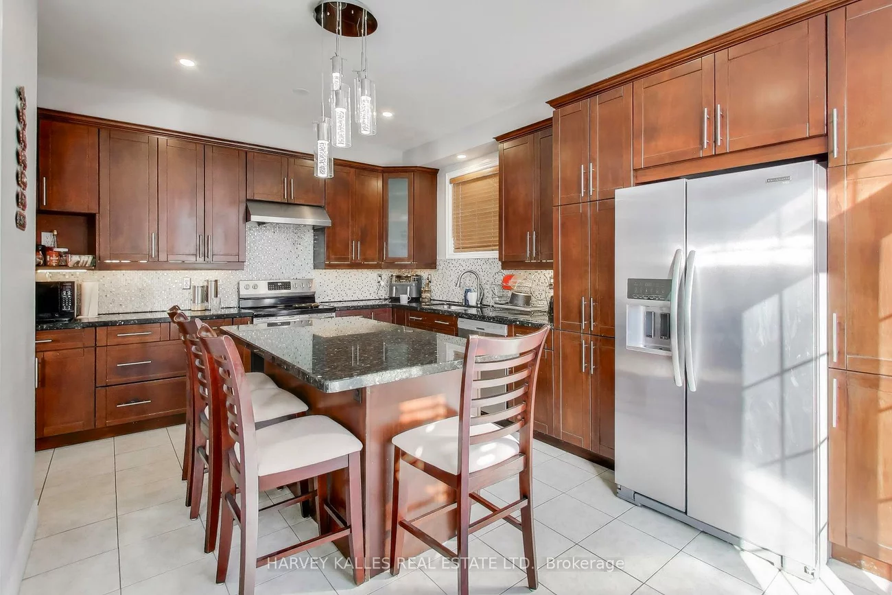 29, Ness, Bram West, Brampton